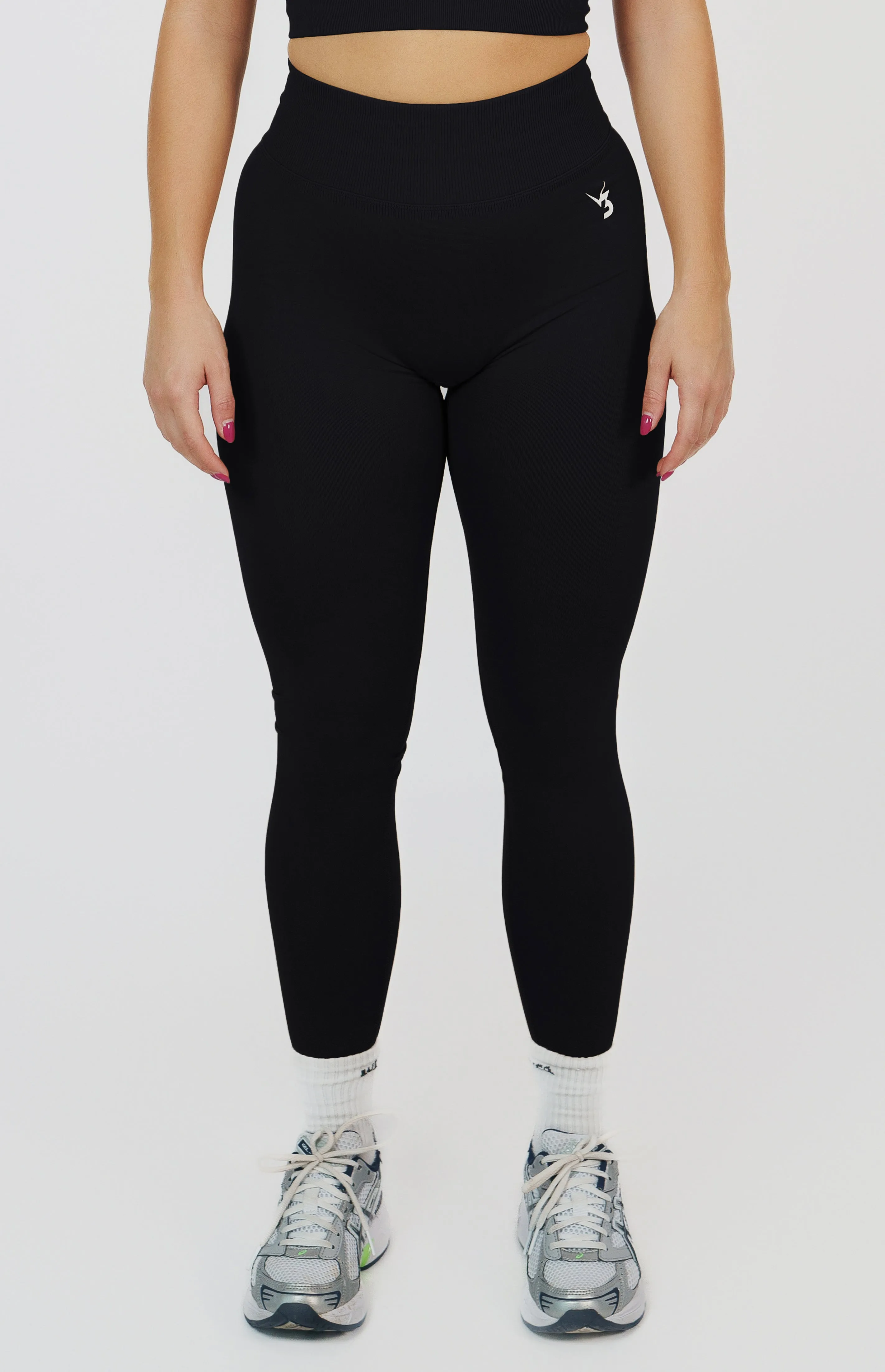 Body Hugging Fit Double Layer Pilates Session Form Seamless Scrunch Leggings - Black