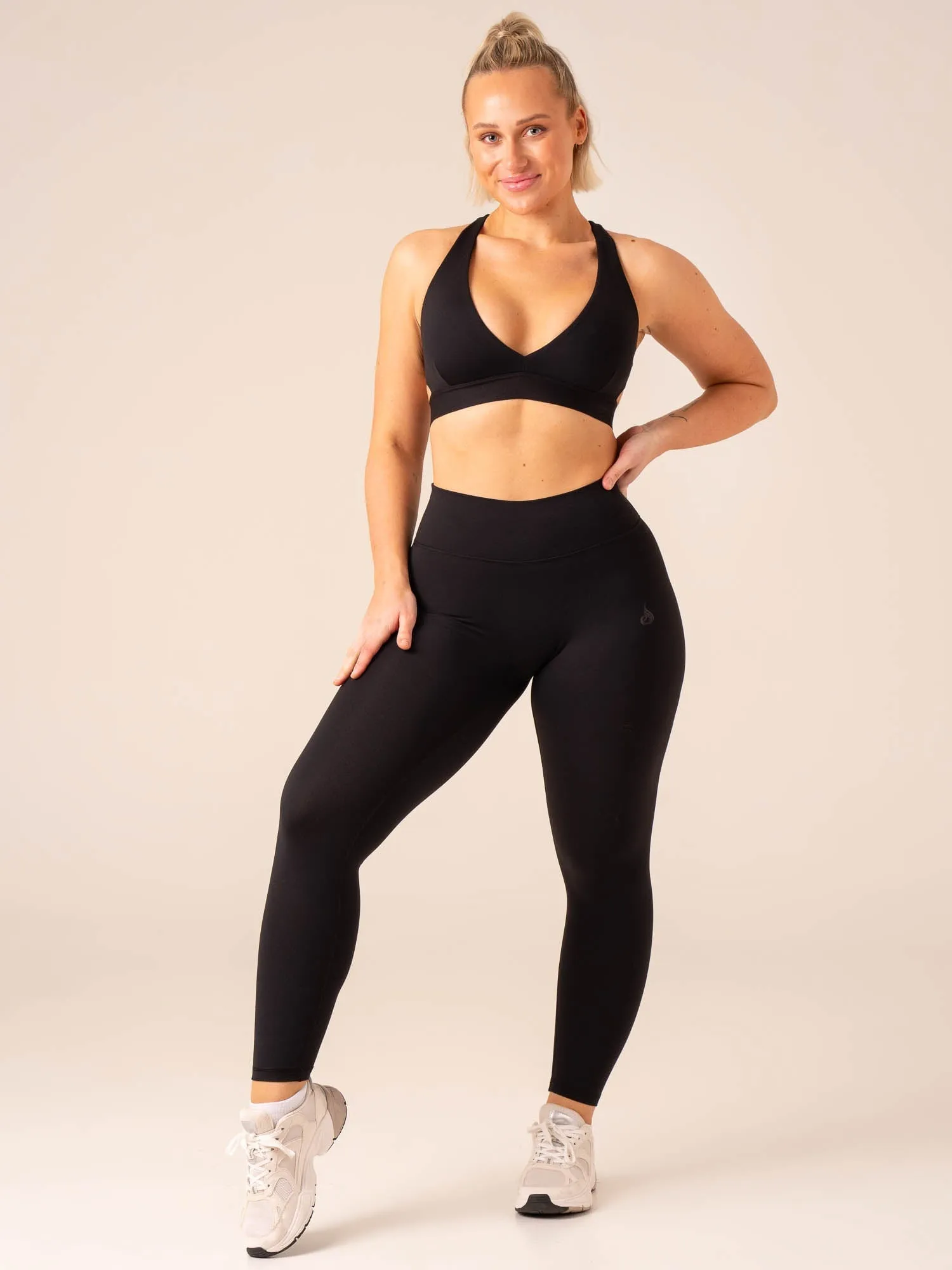Supportive Band Prime Sports Bra - Black