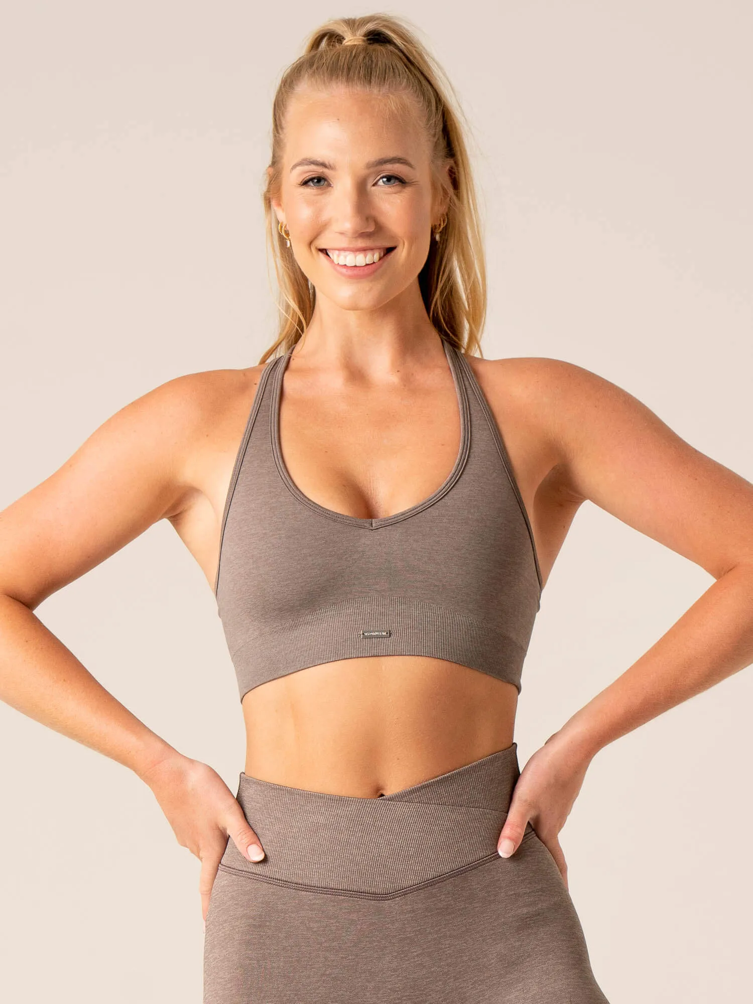 Focus Seamless Sports Bra - Taupe Marl Friction Free Edging