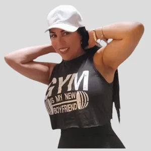 Stylish Comfort Black sleeveless sports t-shirt with the saying "gym is my new boyfriend"
