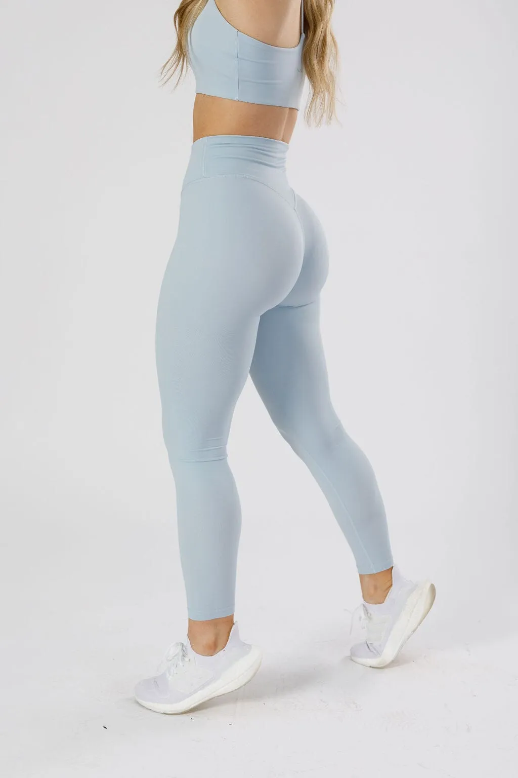 Maternity Wear Daily Routine RecStretch Original Sculptseam? Legging Hydrangea