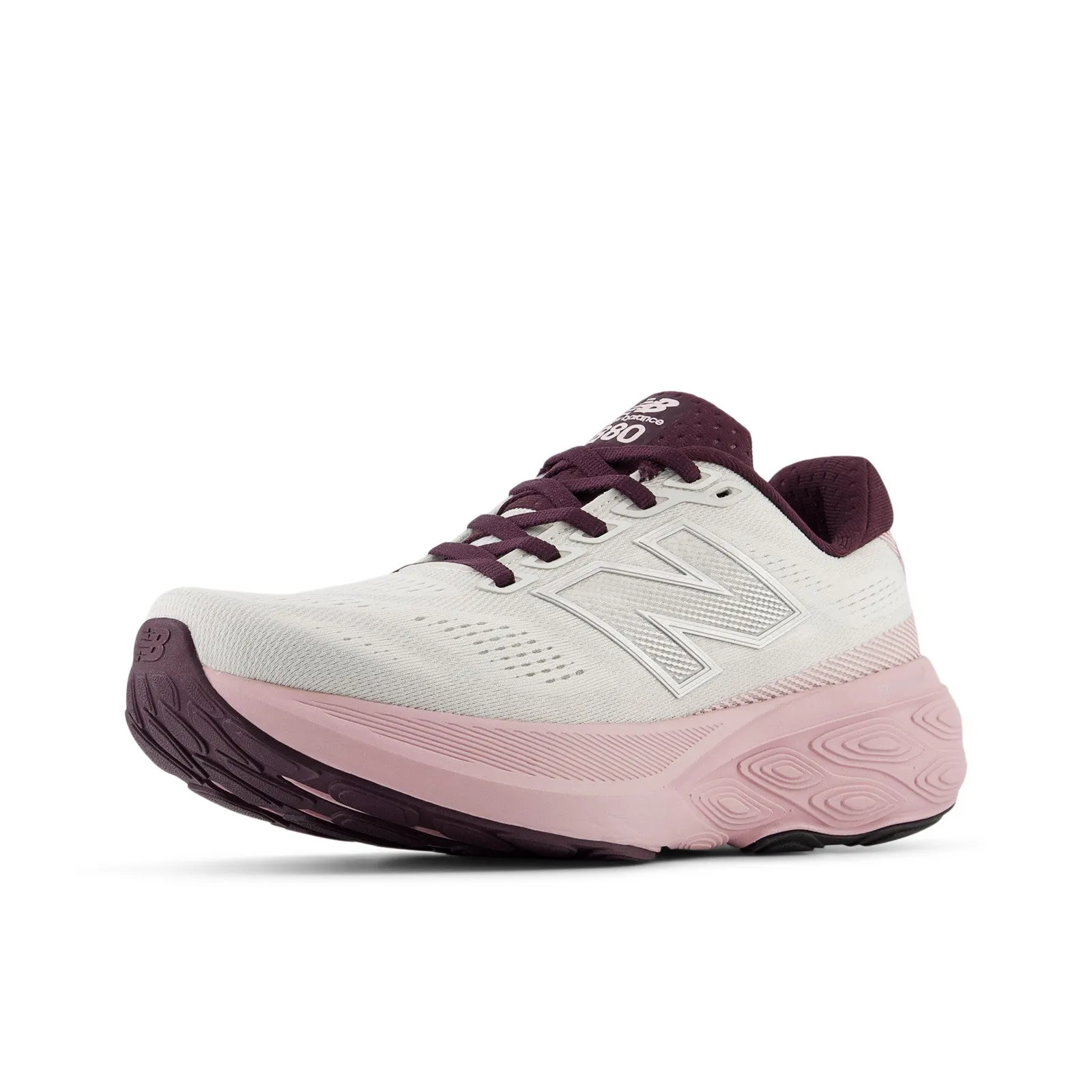 embroidered - finish - design shoes NEW BALANCE W880A15