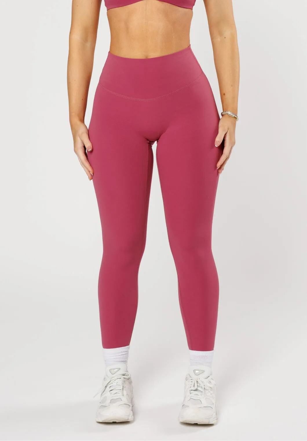 FormLux? Original Sculptseam? Plus Legging Raspberry Yoga Class Active Lifestyle Stretchable Waist