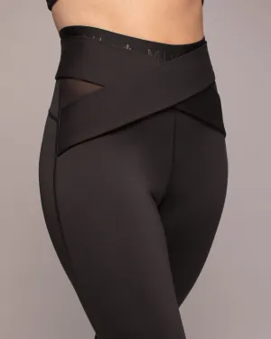 Ascent Wrap Legging Hidden Pocket Design