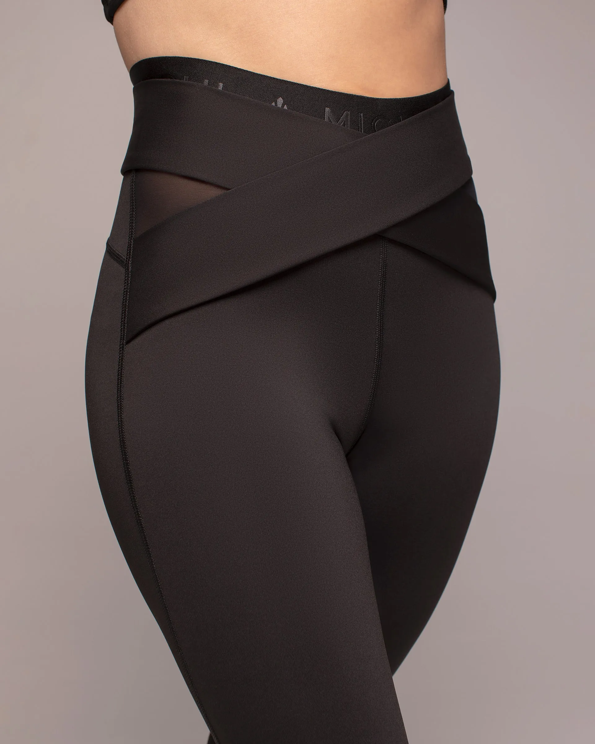 Anti Odor Technology Camping Gear Stretch Fit Ascent Wrap Legging