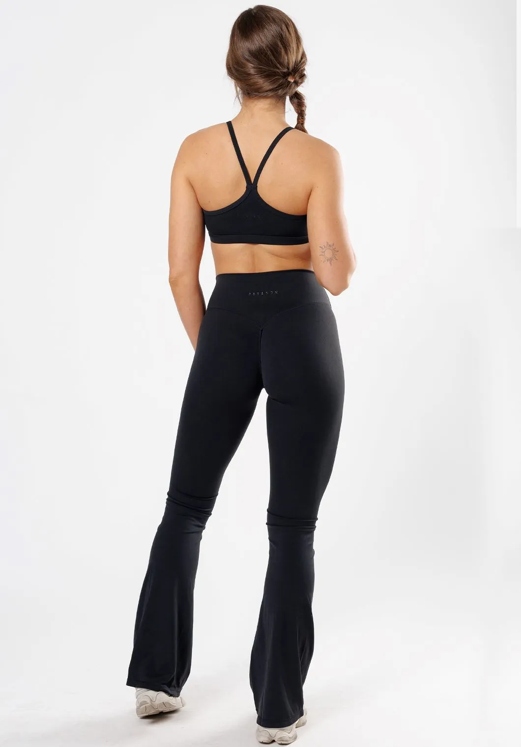 RecStretch Original Sculptseam? Plus Essential Flare Legging 34" Black Clean Style Secure Pocket Seams