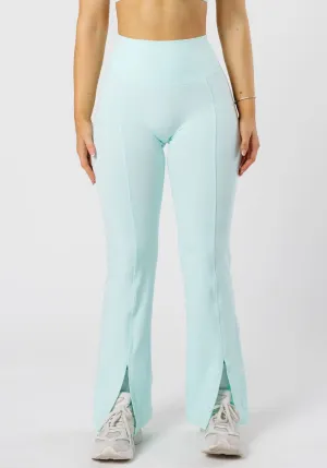 Non See Camping Gear Reluna? Front Slit Sculptseam? Flare Leggings 31" Pale Jade