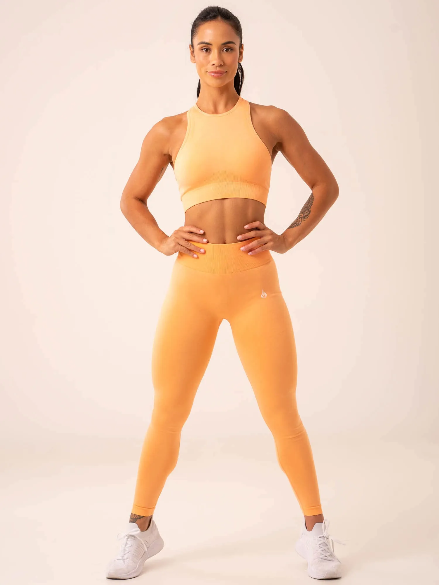 Lift Seamless High Neck Sports Bra - Mango Orange sports apparel Sports Apparel