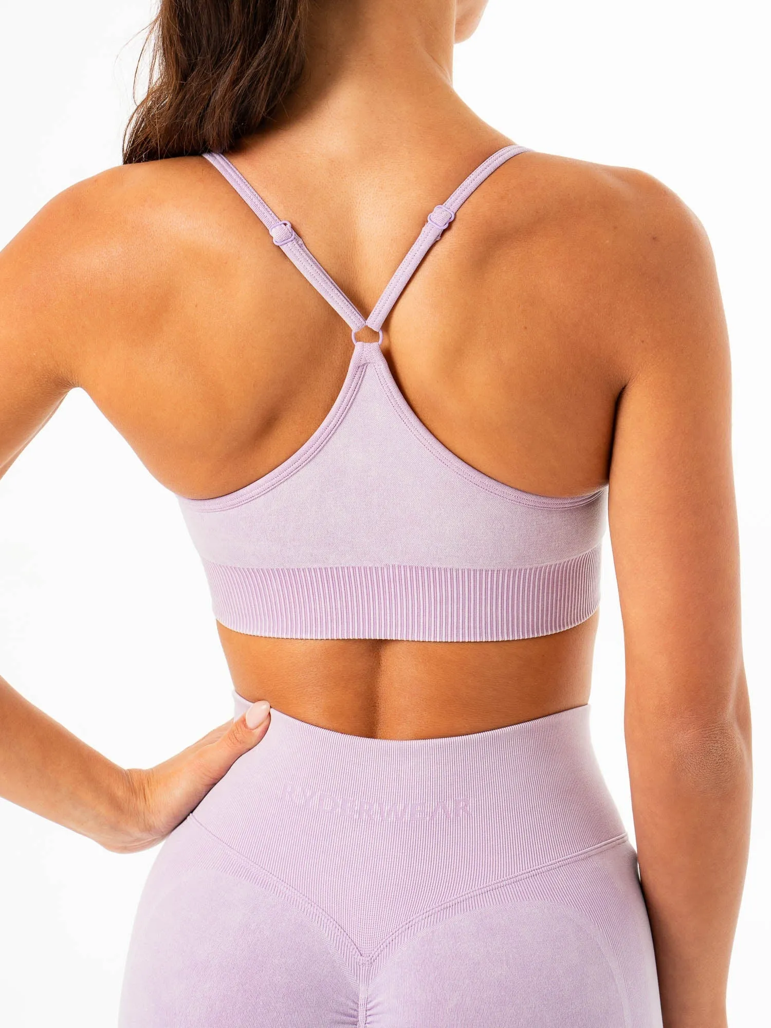 Stonewash Seamless Sports Bra - Lilac Stonewash Elastic seams Modern