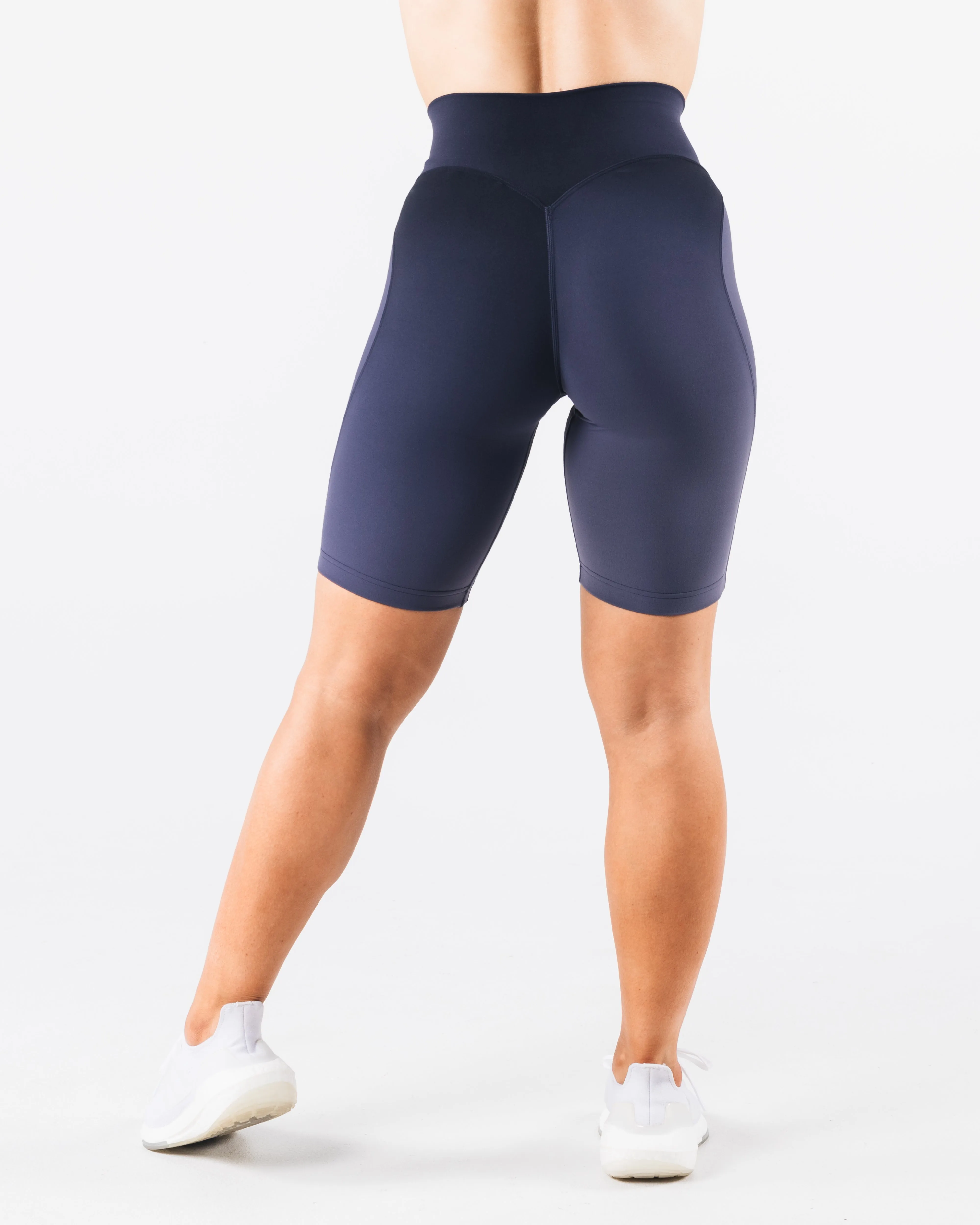 Aura Short 9" - Aura Blizzard Print Urban Style No Slip Grip