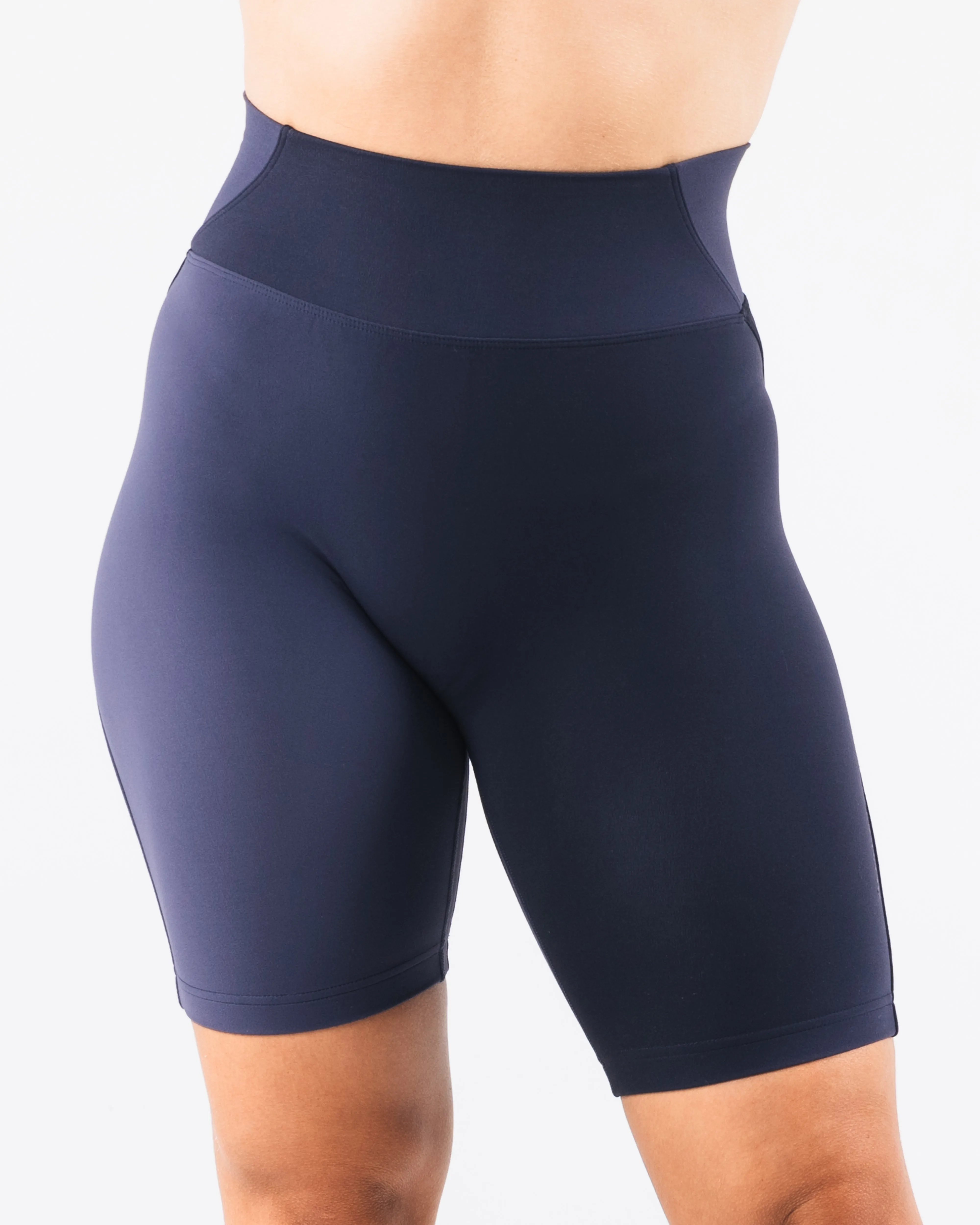 Slimming Effect Aura Short 9" - Aura Blizzard Print