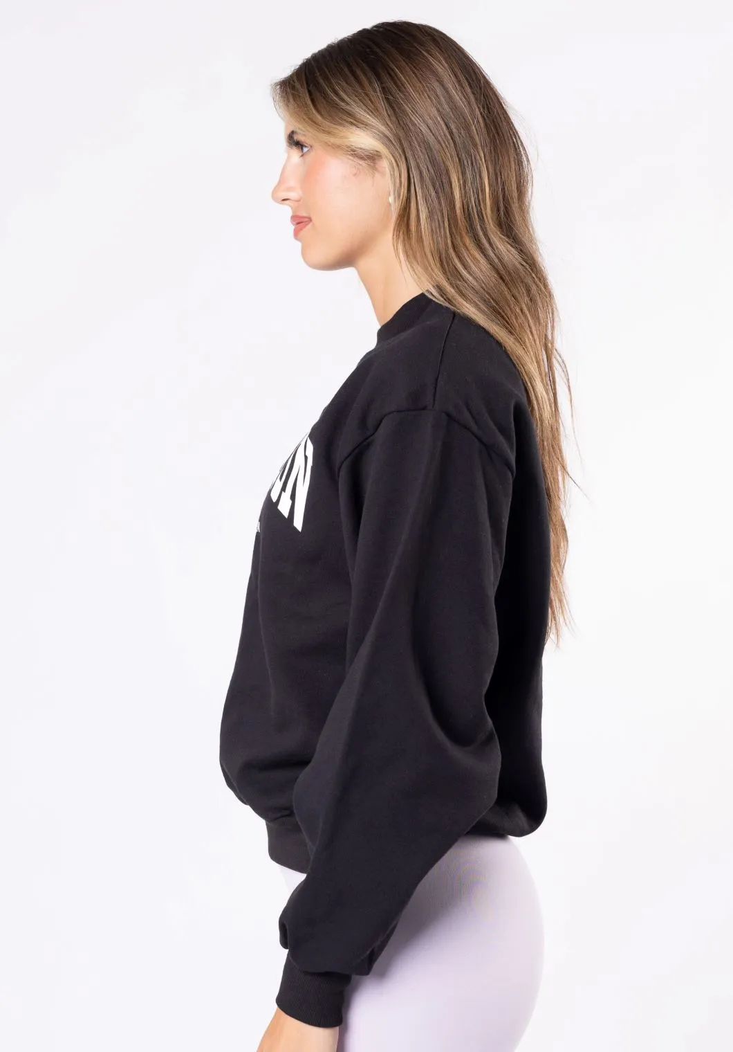Core Sporty Versatile Look Varsity Crewneck Black