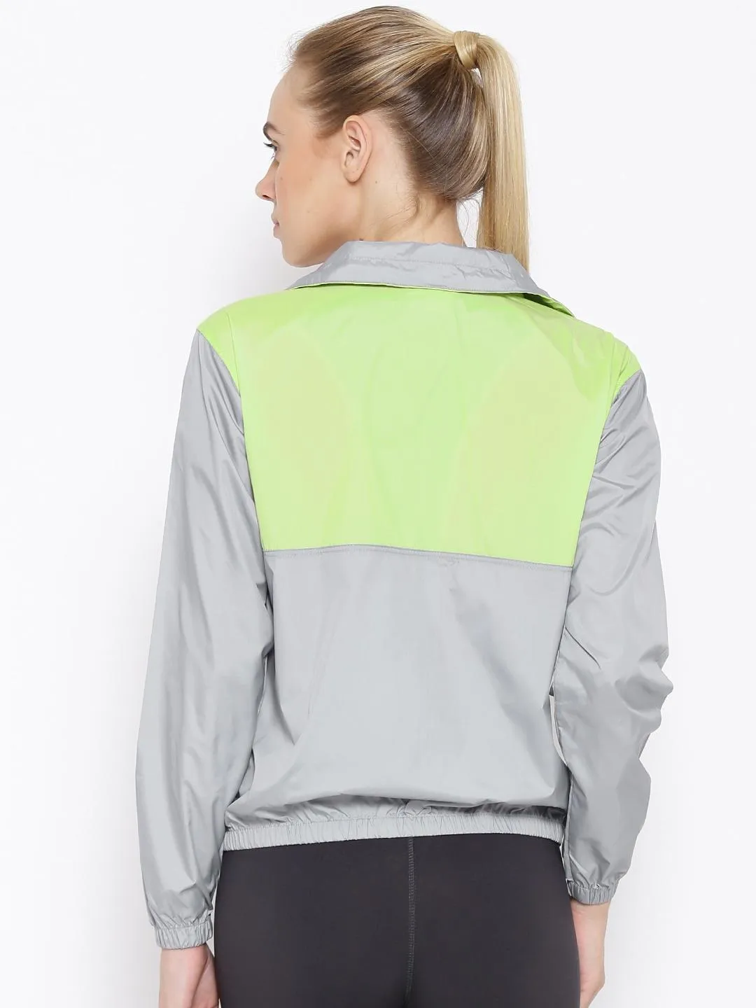 Columbia Women Yellow Flashback Windbreaker Slim Fit Cut
