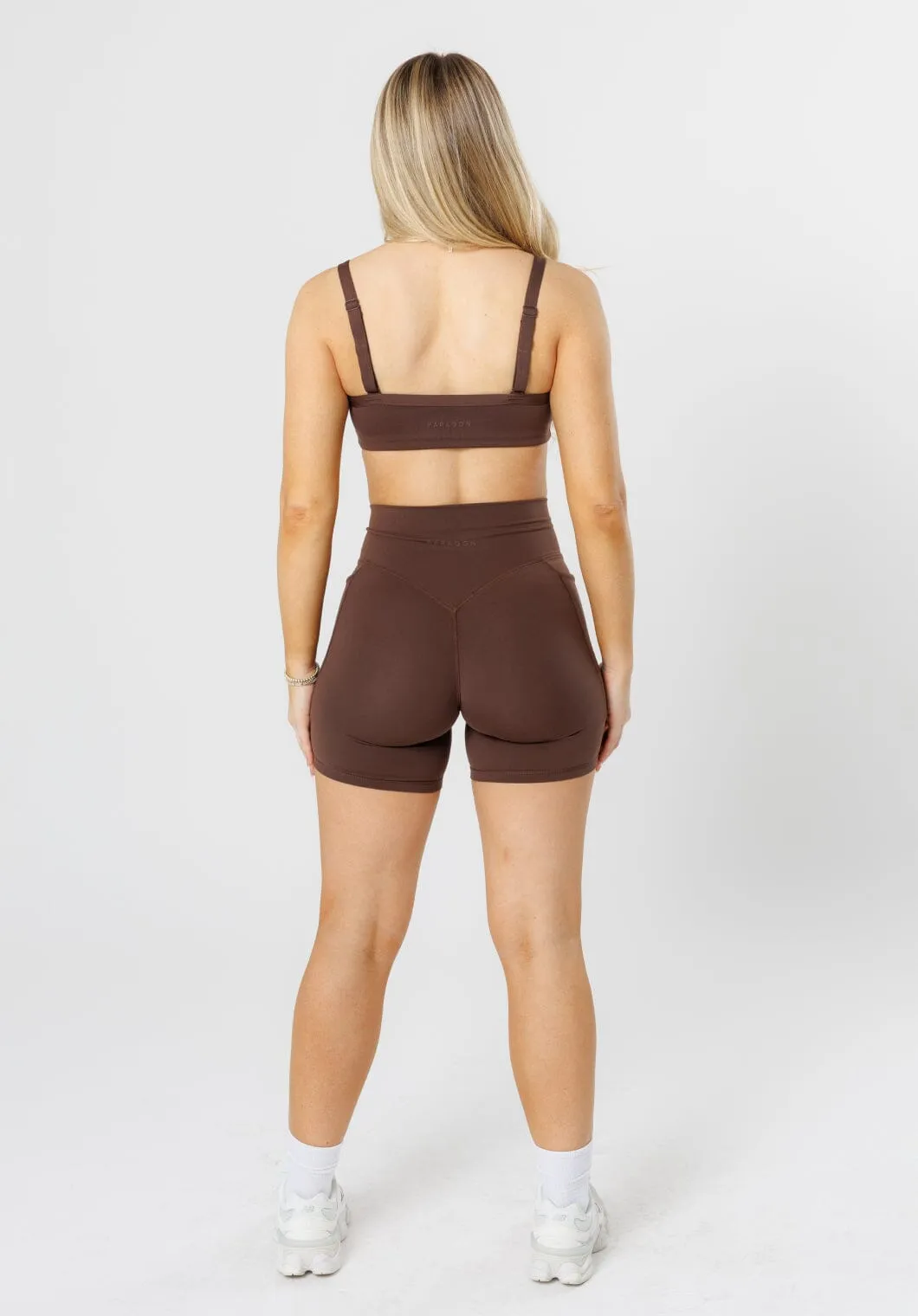 Reluna Empower Sculptseam?  Plus Pocket Short 6?? Walnut Sport Performance relaxed shape