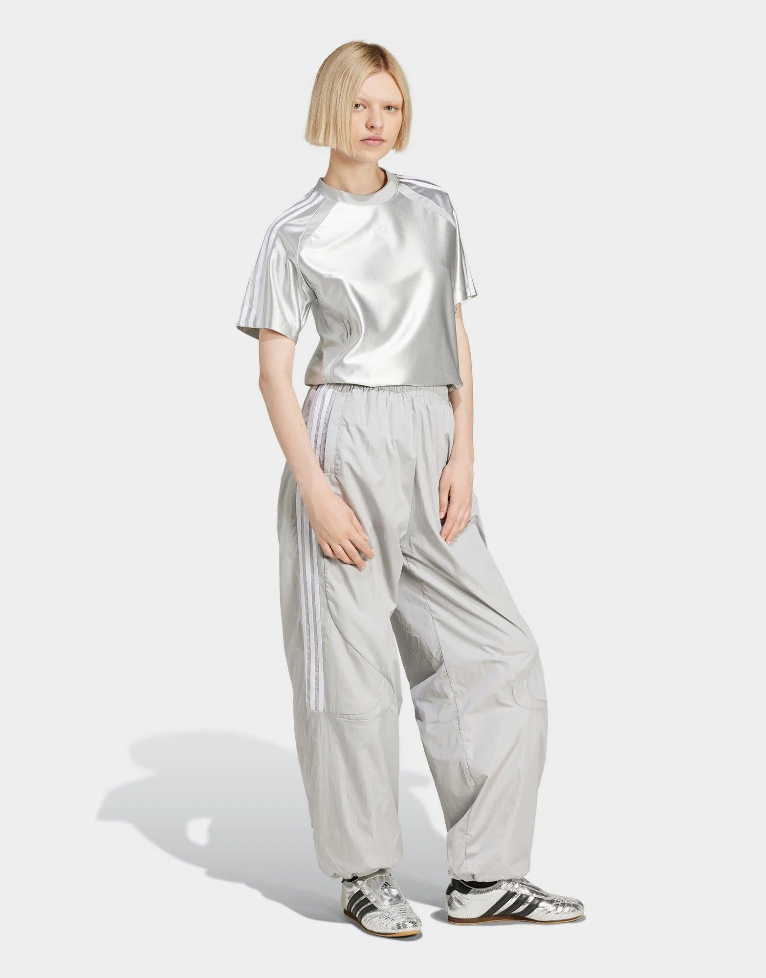 Casual Comfort Look Fit for Everyone Adicolor Teamgeist T-Shirt