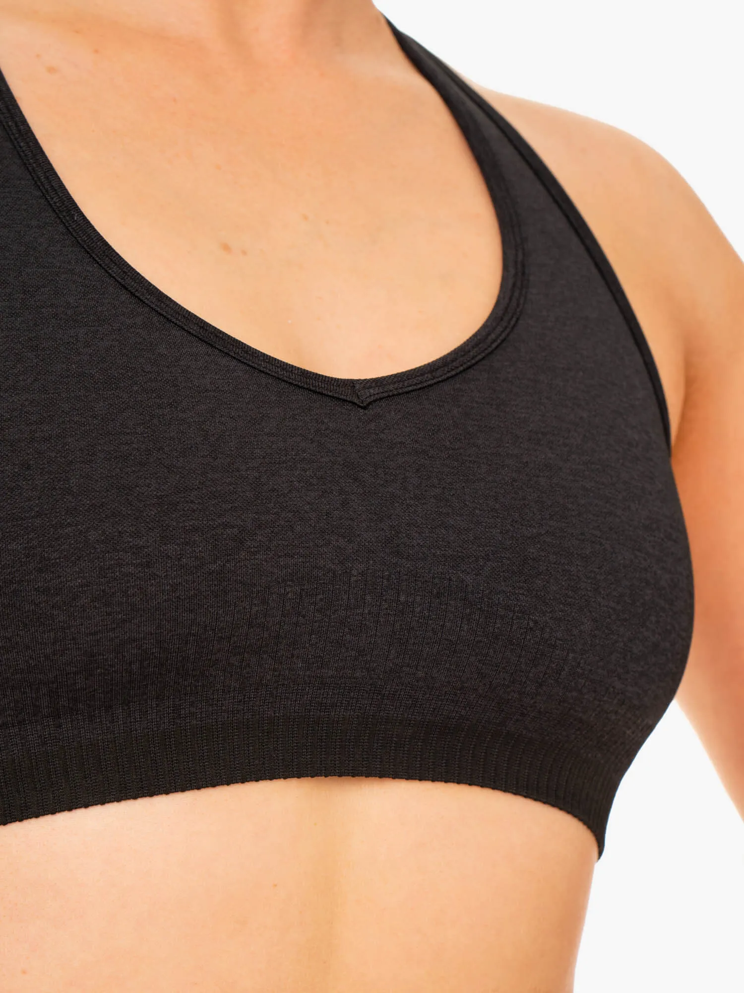 Excel Seamless Sports Bra - Black Marl Racerback seams Breathable Closure