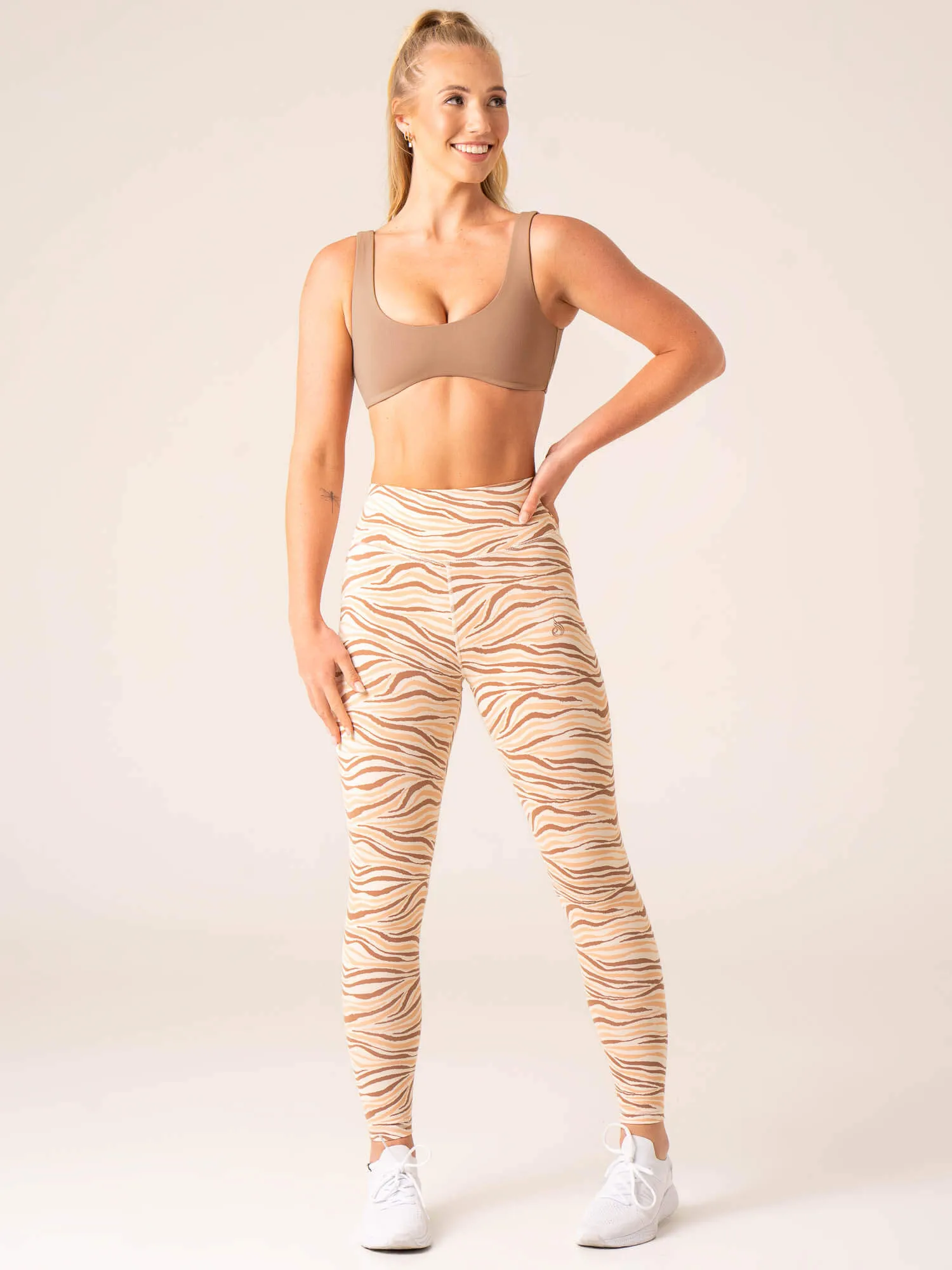 Fitness beginners Extra Padding Option Unstoppable Lounge Bra - Mocha