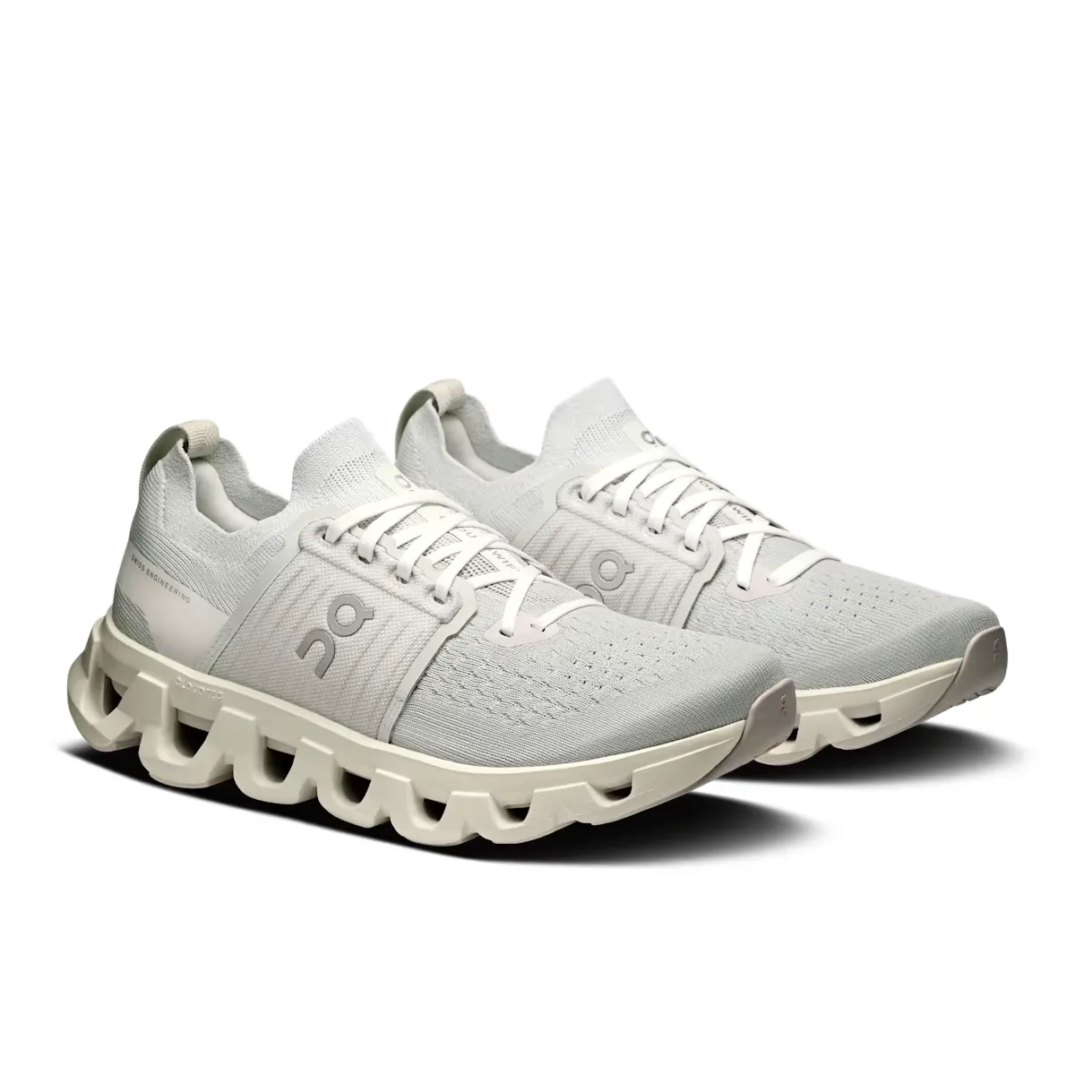 Women's Cloudswift 4 Rolling Motion Sole
