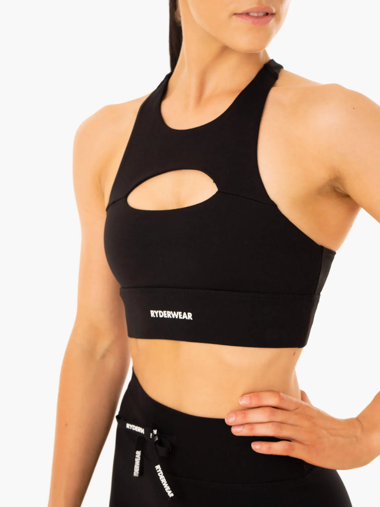 Durable structure Replay Cut Out Sports Bra - Black