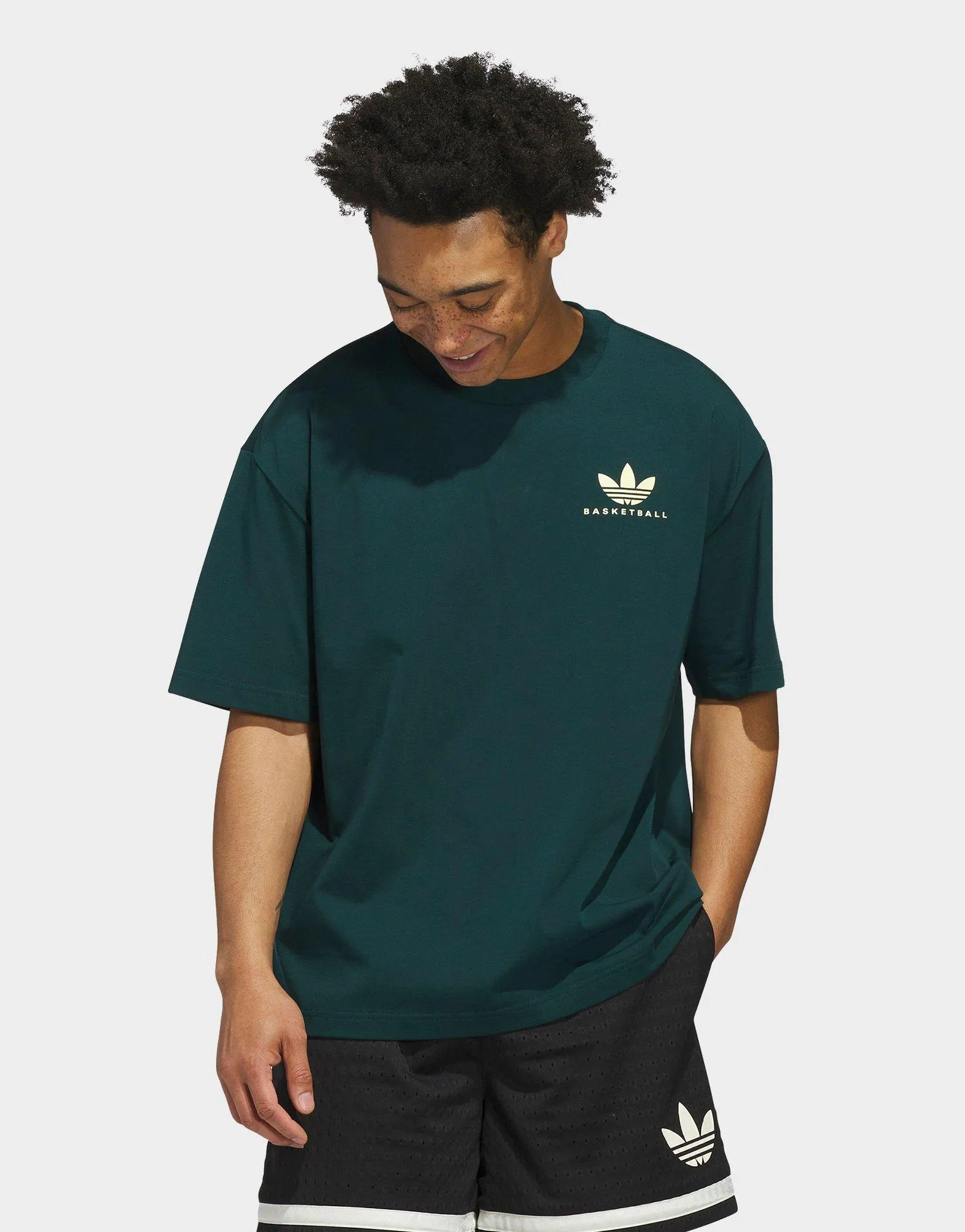 Worldwide Hoops GFX T-Shirt (Unisex) Basic Layering Seasonal Comfort