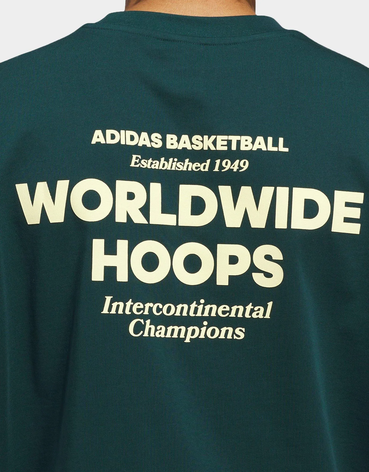 Trendy Top Worldwide Hoops GFX T-Shirt (Unisex)