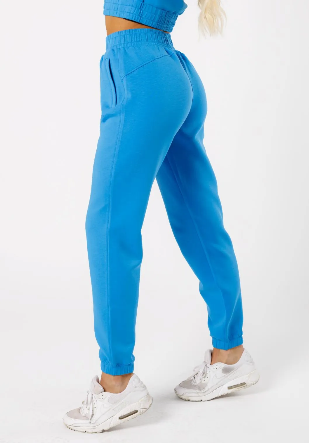 Cozy Comfort AirFit? Rest Day Jogger Startstuck