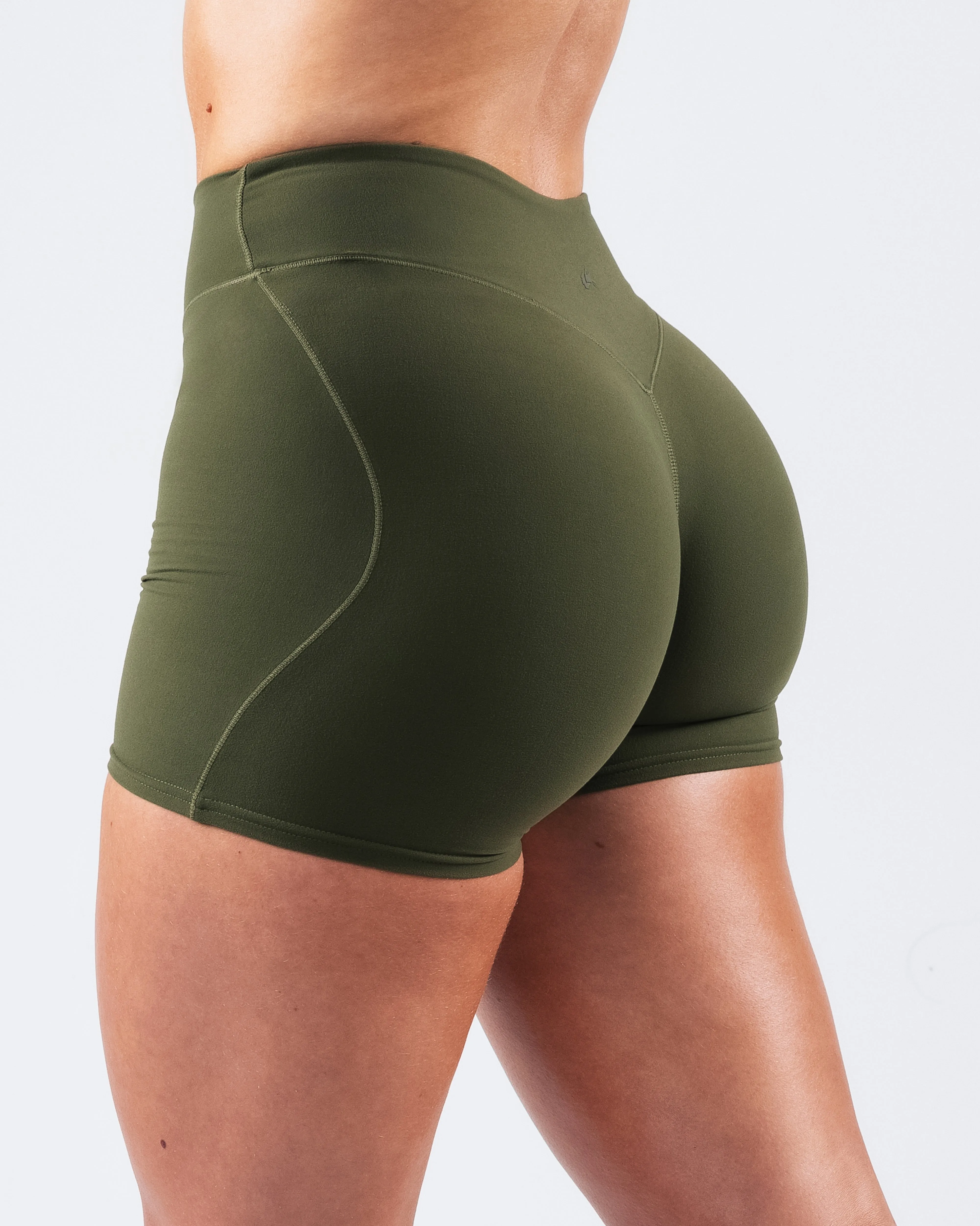 home renovation Everyday Core Short 5" - Grand