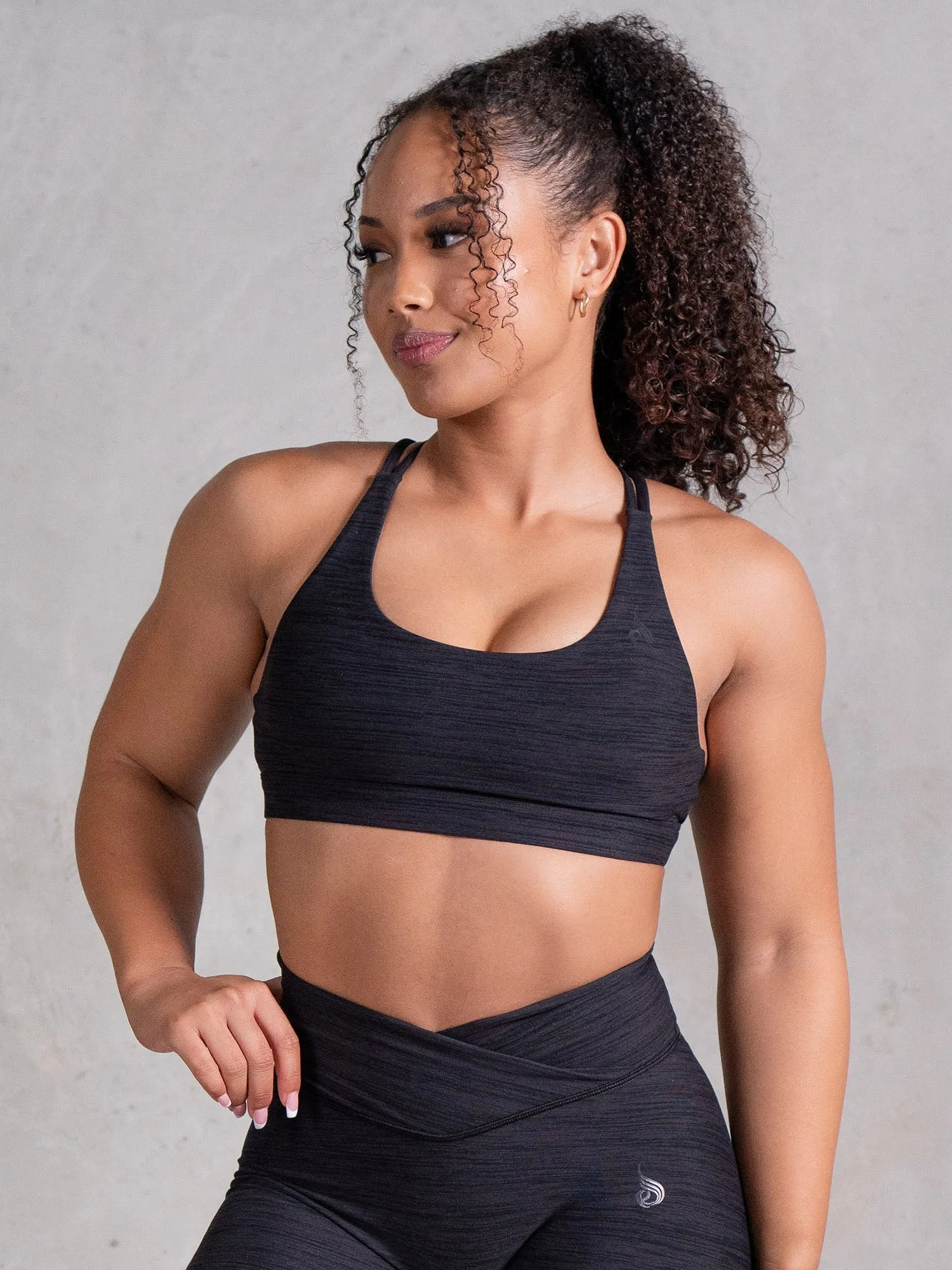 Icon Scoop Neck Sports Bra - Black Marl Endurance training