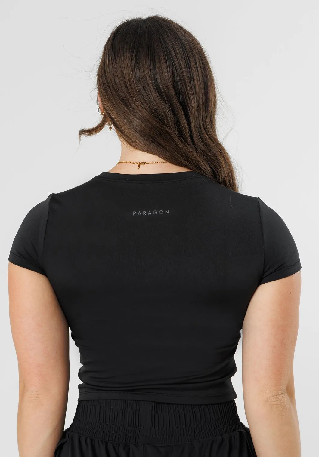 Reluna? Short Sleeve Mid Black Soft and Light Wear