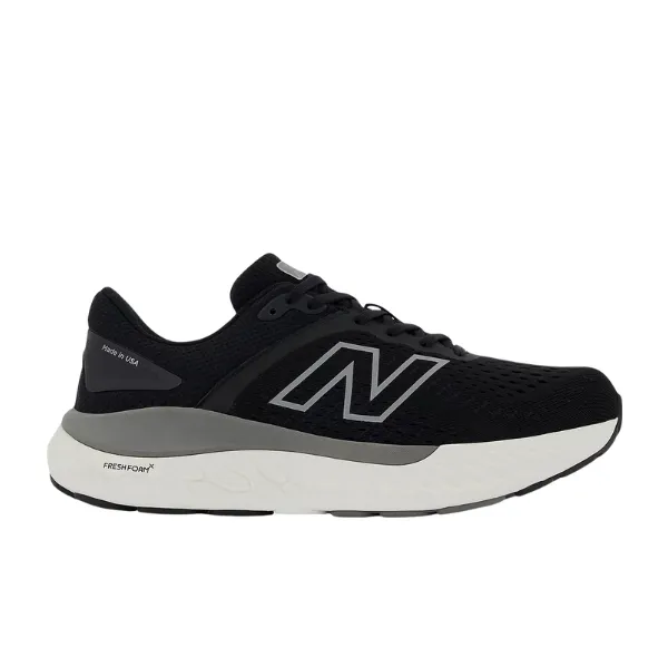 New Balance Women's Fresh Foam X 1540v4 Wide Black/White Fitness Regime Neutral Stability Frame