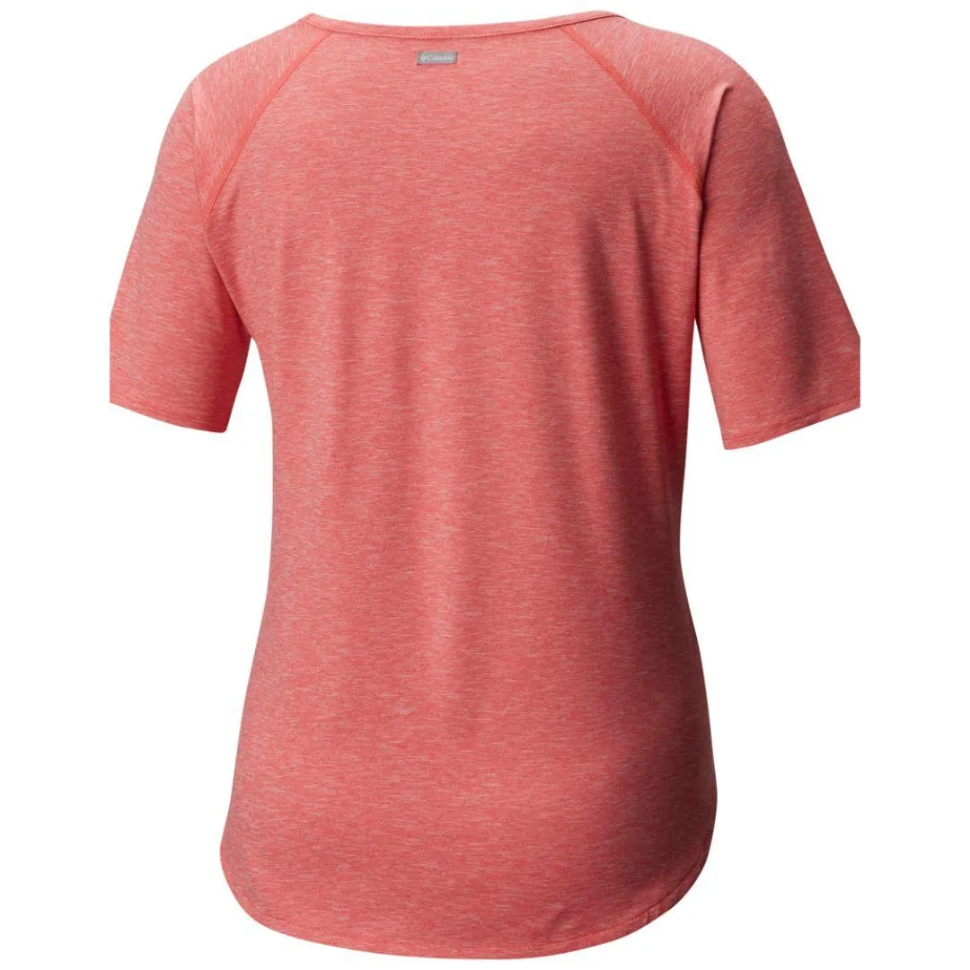 Columbia Women Pink Wander More SS Tee (Sun Protection) Sleek Performance Fit
