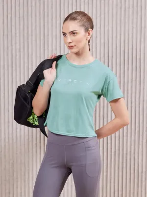 Women Printed Boxy Fit Crew Neck Crop Top with VENTMESH Slim Fit Comfort
