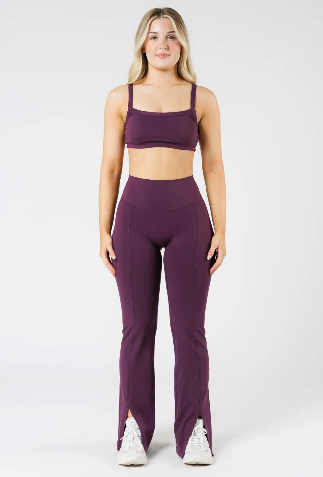 FormLux Front Slit Sculptseam? Plus Flare Legging 32" Wildberry Indoor Ready