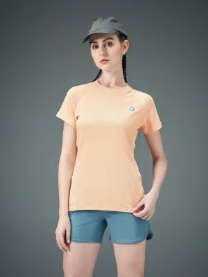 Women Solid Slim Fit Crew Neck T-shirt with TECHNO COOL Holiday Outfit