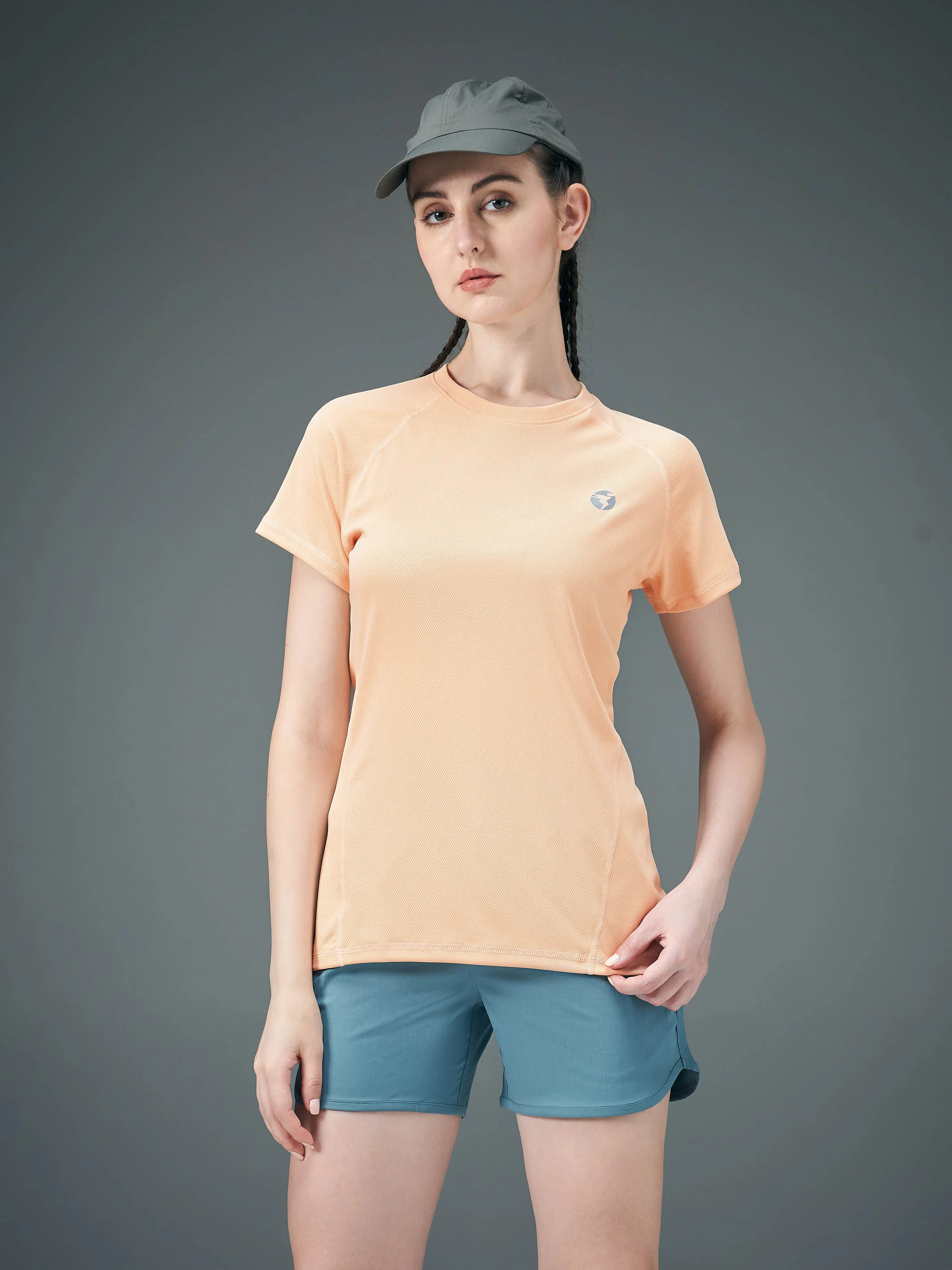 Women Solid Slim Fit Crew Neck T-shirt with TECHNO COOL Soft Lining