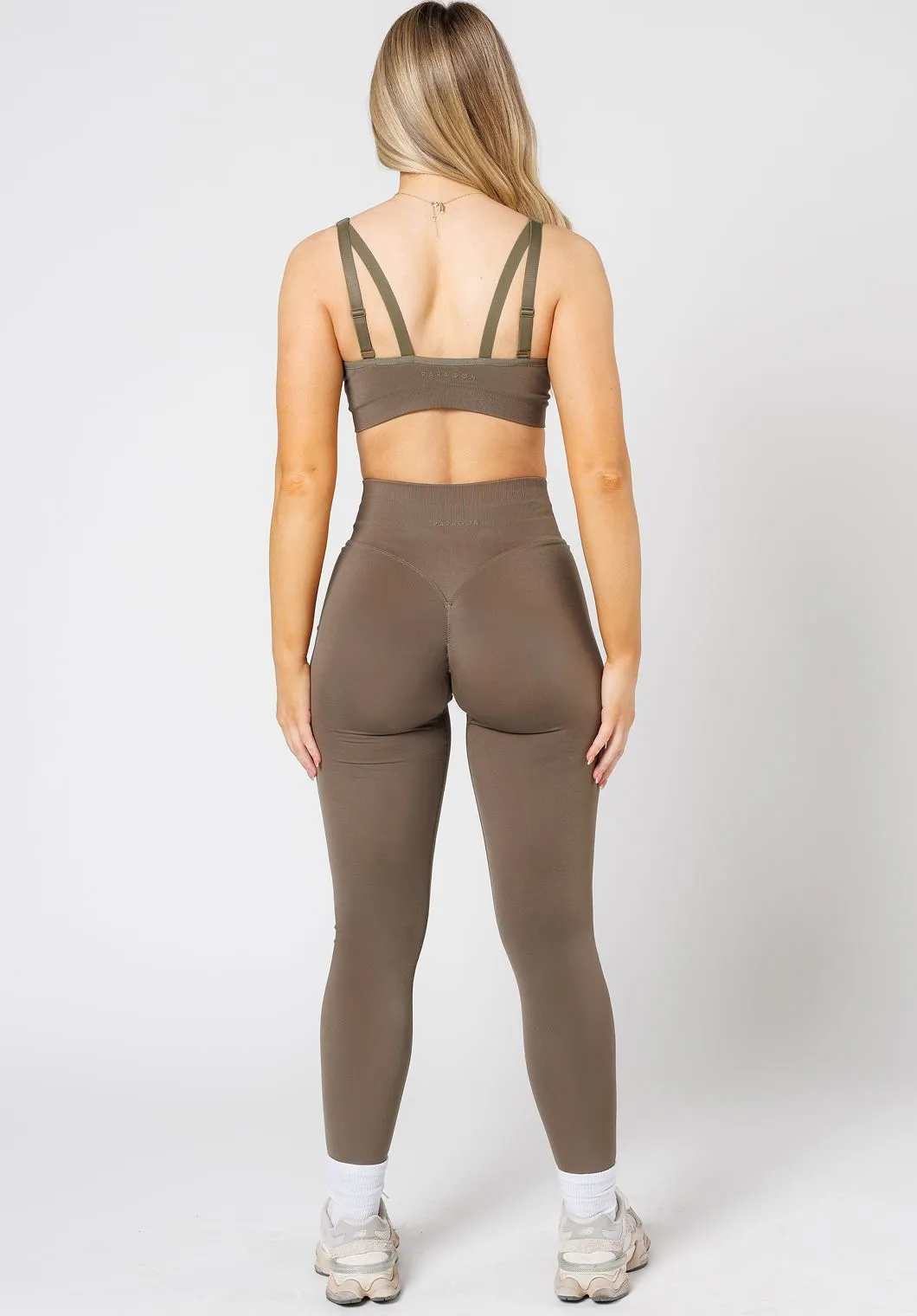 Pro Athlete Morning Stretch All Activity CurveFlex Hourglass Sculptseam? Plus Seamless Legging Everglades