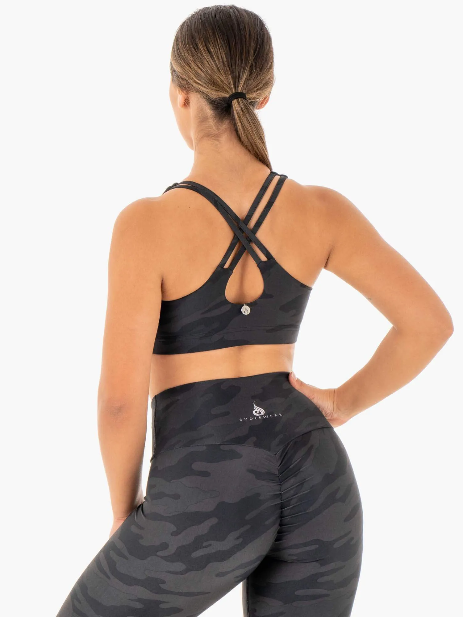 Pilates studio clients Camo Sports Bra - Black Camo